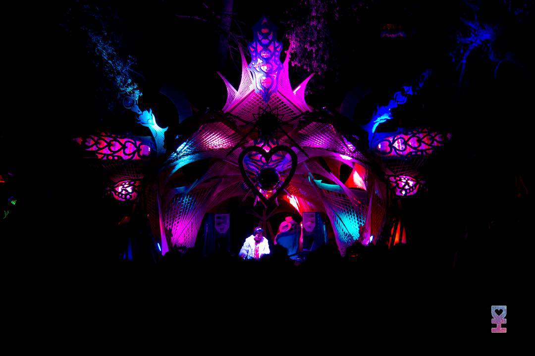 Nightlife and lights at Desert Hearts Festival